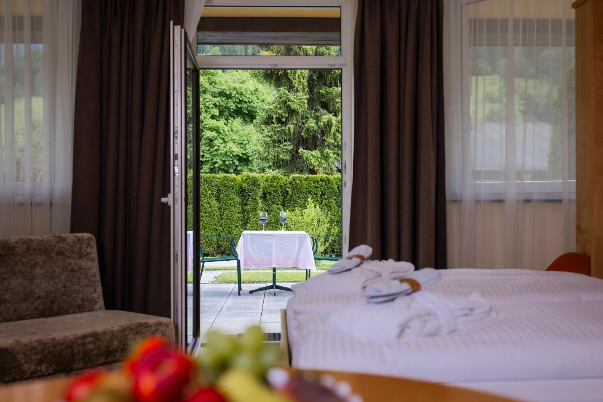 Alpine Spa Residence Bad Kleinkirchheim Extérieur photo